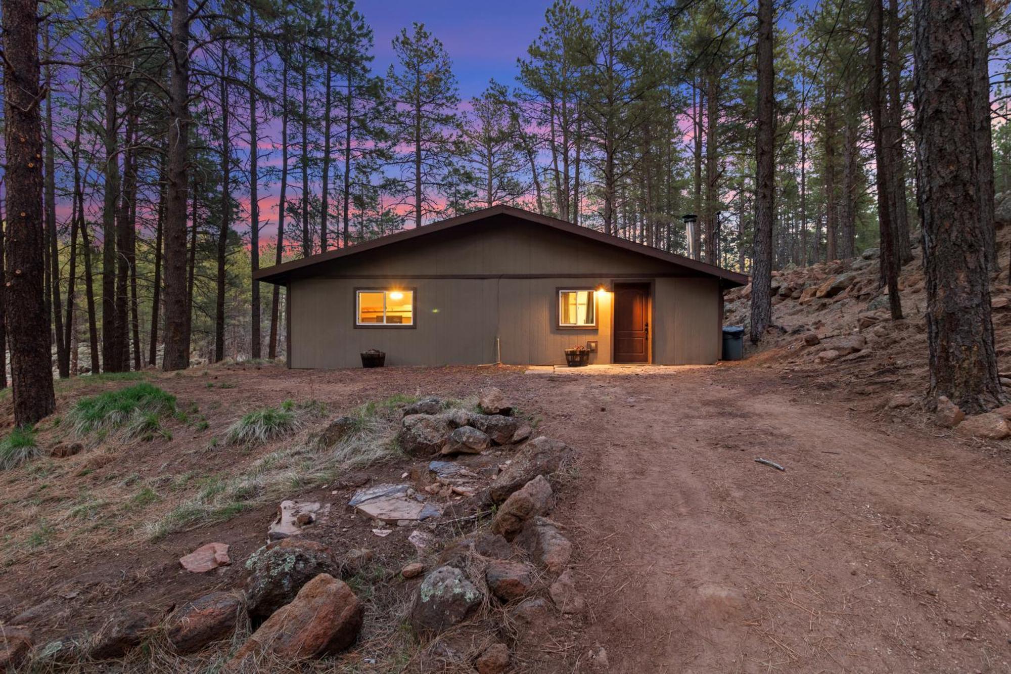 The Cozy Cottage سارية العلم المظهر الخارجي الصورة